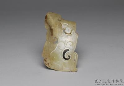 图片[3]-Jade ornament with bird and beast pattern, early Western Han dynasty, 206-141 BCE-China Archive